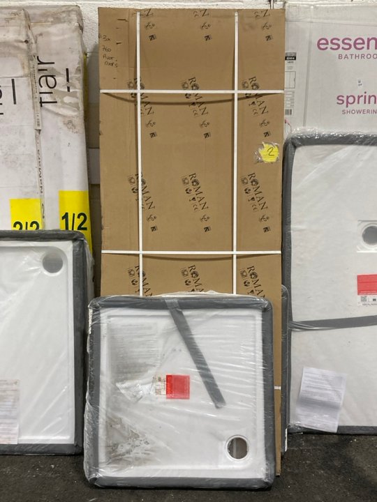 Lot 992  
            Marchington SR19 - Collection 

                
(COLLECTION ONLY) CLEAR GLASS SILVER FRAMED 760 X 1900MM PIVOT SHOWER DOOR WITH A...