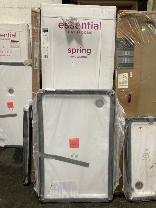 Lot 996  
            Marchington SR19 - Collection 

                
(COLLECTION ONLY) CLEAR GLASS SILVER FRAMED 700 X 1900MM SHOWER PANEL WITH A PEAR...