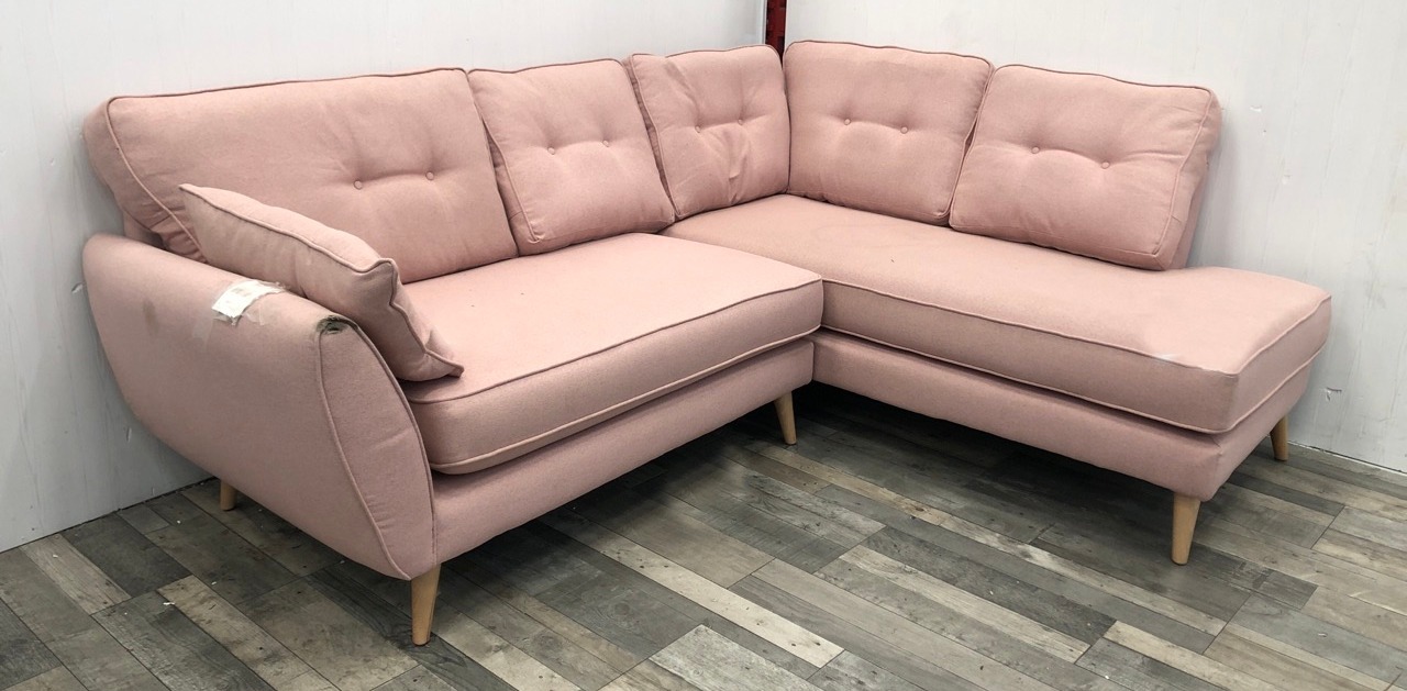 Lot 14  
            Edinburgh SR22 - Delivery Or Collection 

                
DFS.COM BLUSH PINK LEFT HAND FACING 4 SEATER CORNER SOFA ORIGINAL RRP - £1789:: L...