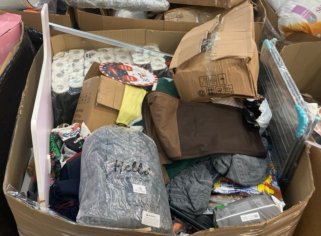 Lot 84  
            Edinburgh SR22 - Delivery Or Collection 

                
PALLET OF GENERAL GOODS TO INCLUDE W PRO DISHWASHER CARE KIT: LOCATION - PALLETS(...