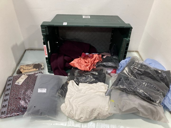 Lot 1010  
            Marchington SR13 - Parcel Delivery Only 

                
QTY OF ASSORTED WOMENS CLOTHING IN VARIOUS SIZES TO INCLUDE PINK BOUTIQUE BEST OF...