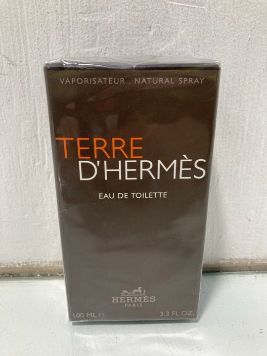 Lot 1065  
            Marchington SR13 - Parcel Delivery Only 

                
TERRE D'HERMES 100ML EAU DE TOILETTE (SEALED) - ORIGINAL RRP £105: LOCATION - D12