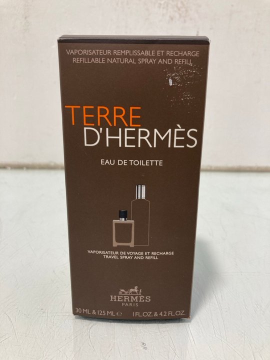 Lot 1066  
            Marchington SR13 - Parcel Delivery Only 

                
TERRE D'HERMES 30ML & 125ML EAU DE TOILETTE SET - ORIGINAL RRP £115: LOCATION - D12