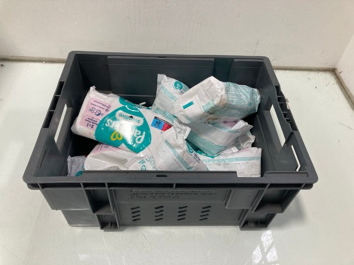 Lot 1072  
            Marchington SR13 - Parcel Delivery Only 

                
QTY OF PAMPERS 80 PACK SENSITIVE BABY WIPES: LOCATION - D12