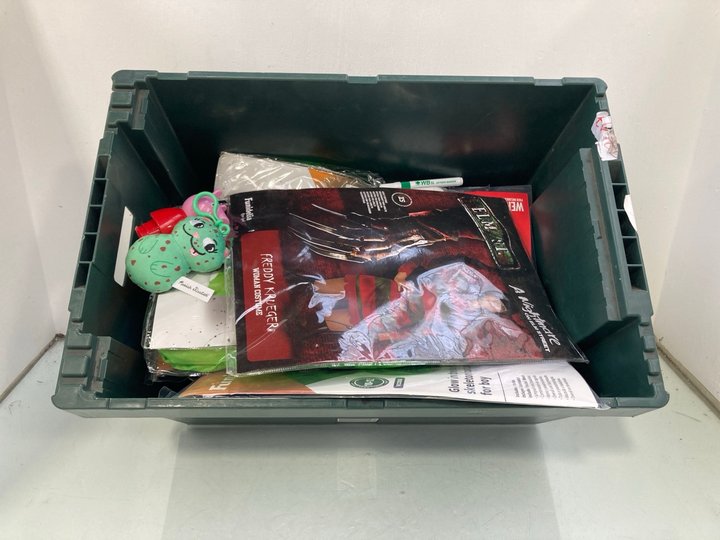 Lot 1099  
            Marchington SR13 - Parcel Delivery Only 

                
QTY OF ASSORTED TOYS & COSTUMES TO INCLUDE FUNIDELIA INFLATABLE ALIEN COSTUME FOR...