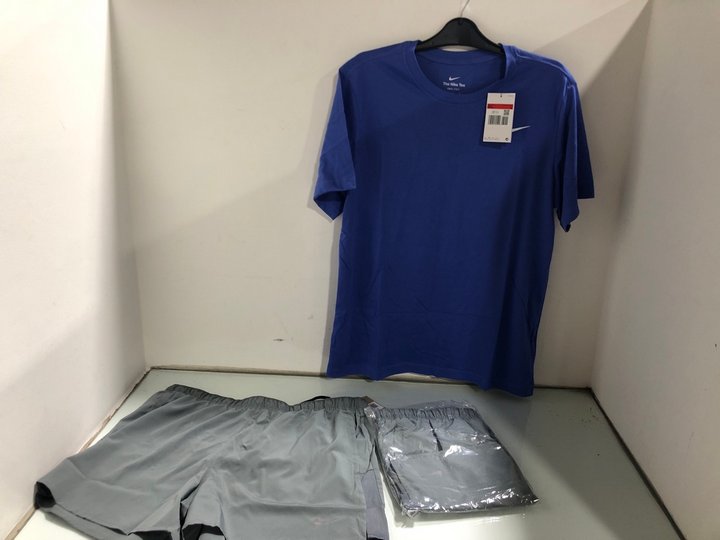 Lot 1152  
            Marchington SR13 - Parcel Delivery Only 

                
3 X NIKE ASSORTED MENS CLOTHING IN VARIOUS SIZES TO INCLUDE NIKE CHALLENGER SHORT...