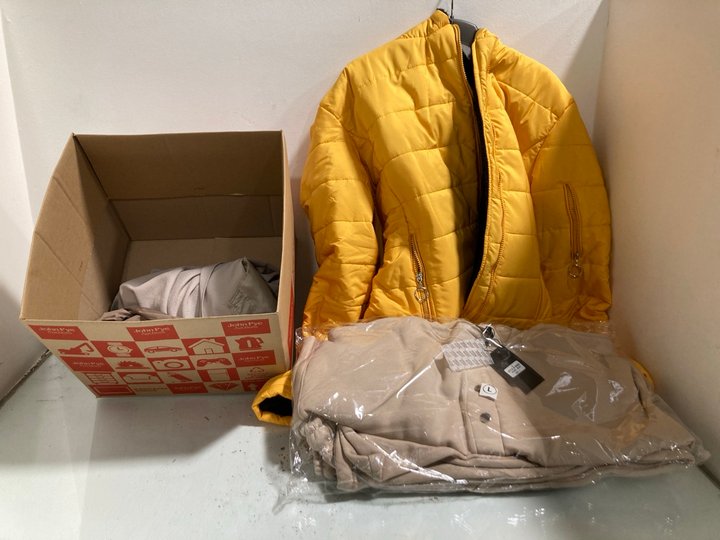 Lot 1165  
            Marchington SR13 - Parcel Delivery Only 

                
QTY OF ASSORTED WOMENS CLOTHING IN VARIOUS SIZES TO INCLUDE YELLOW PUFFER JACKET ...