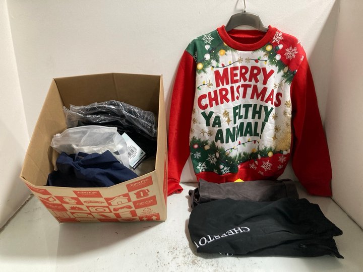 Lot 1177  
            Marchington SR13 - Parcel Delivery Only 

                
QTY OF ASSORTED KIDS CLOTHING IN VARIOUS SIZES TO INCLUDE A2Z 4KIDS RED CHRISTMAS...