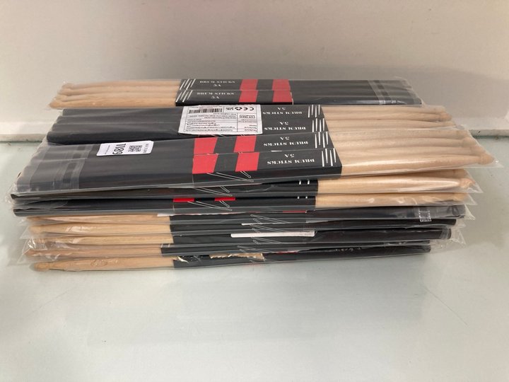 Lot 1189  
            Marchington SR13 - Parcel Delivery Only 

                
QTY OF SETS OF 2 WOODEN DRUMSTICKS: LOCATION - D2