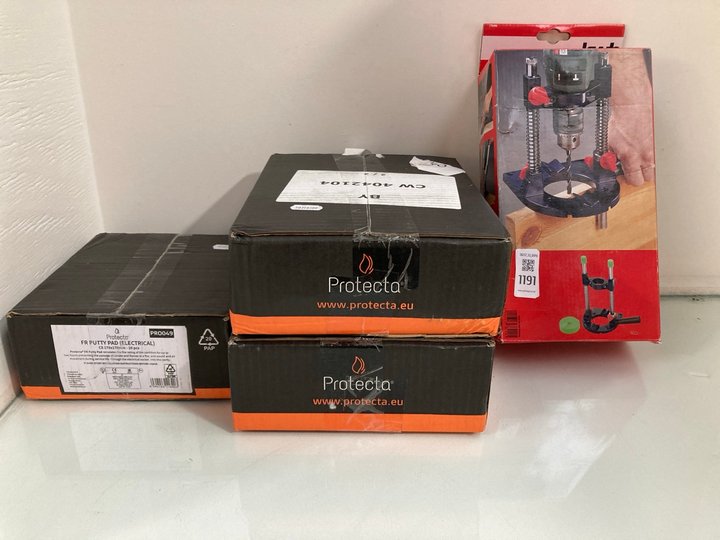 Lot 1191  
            Marchington SR13 - Parcel Delivery Only 

                
3 X BOXES OF PROTECTA 20 PIECE ELECTRICAL PUTTY PADS TO INCLUDE GWB GERMANY DRILL...