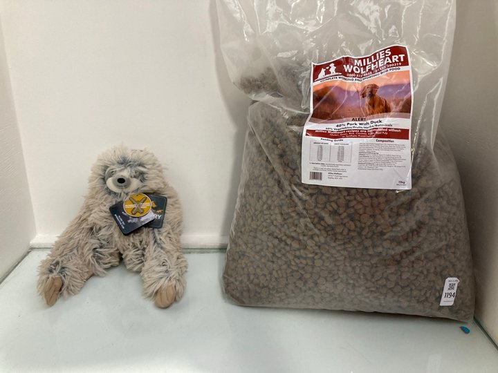 Lot 1194  
            Marchington SR13 - Parcel Delivery Only 

                
12KG BAG OF MILLIES WOLFHEART COMPLETE FOOD FOR WORKING AND SPORTING DOGS-BBE 09/...