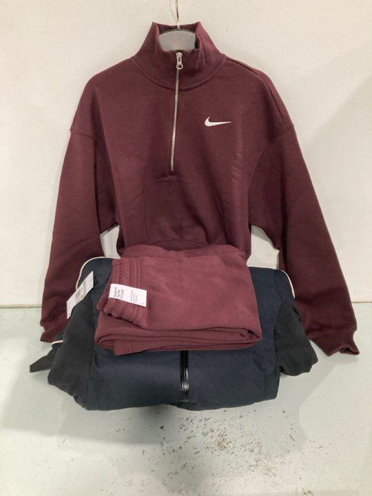 Lot 1209  
            Marchington SR13 - Parcel Delivery Only 

                
3 X ASSORTED WOMENS CLOTHING IN VARIOUS SIZES TO INCLUDE NIKE STANDARD FIT HIGH R...