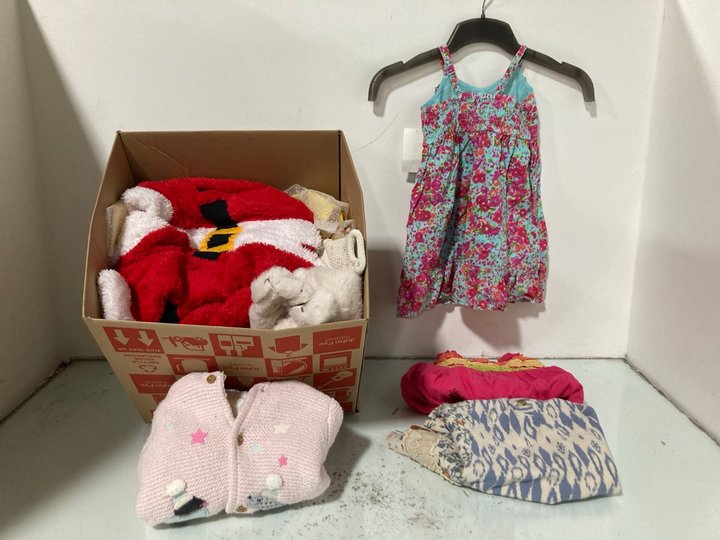 Lot 1234  
            Marchington SR13 - Parcel Delivery Only 

                
QTY OF ASSORTED BABY CLOTHING IN VARIOUS SIZES TO INCLUDE H & M SLEEVELESS MULTI ...