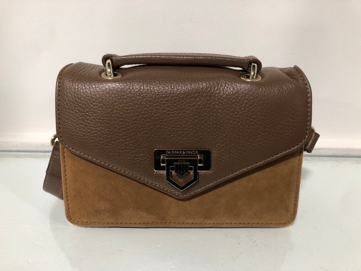 Lot 1254  
            Marchington SR13 - Parcel Delivery Only 

                
FAIRFAX AND FAVOUR THE LOXLEY MINI CROSS BODY BAG IN TAN-ORIGINAL RRP £325.00: LO...