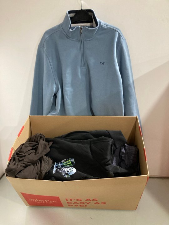 Lot 1274  
            Marchington SR13 - Parcel Delivery Only 

                
QTY OF ASSORTED MENS CLOTHING IN VARIOUS SIZES TO INCLUDE CREW COMPANY FADDENIM 1...