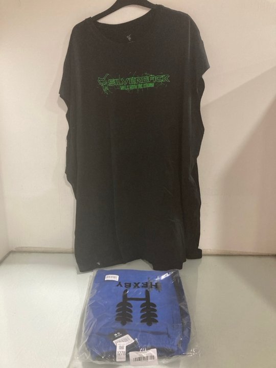 Lot 1278  
            Marchington SR13 - Parcel Delivery Only 

                
HAXBY MENS HARLEQUIN SHORTS IN BLUE/BLACK-UK SIZE 2XL TO INCLUDE SILVERBECK WALK ...