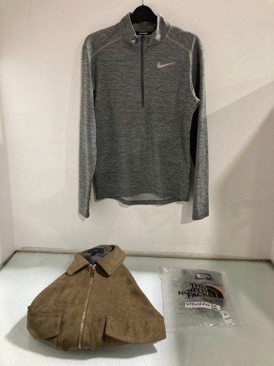 Lot 1288  
            Marchington SR13 - Parcel Delivery Only 

                
3 X ASSORTED MENS CLOTHING IN VARIOUS SIZES TO INCLUDE THE NORTH FACE BEANIE IN G...