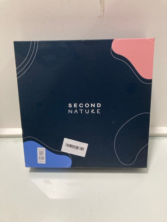 Lot 130  
            Marchington SR13 - Parcel Delivery Only 

                
SECOND NATURE ELECTRONIC SCALES-ORIGINAL RRP £147.00: LOCATION - C17