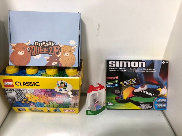 Lot 1331  
            Marchington SR13 - Parcel Delivery Only 

                
4 X ASSORTED CHILDRENS TOYS TO INCLUDE LEGO CLASSIC 4-99 SET - MODEL 10698: LOCAT...