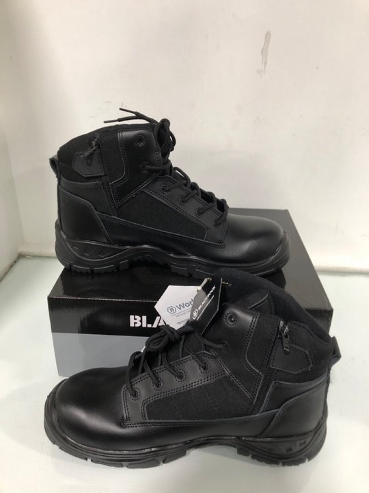 Lot 1333  
            Marchington SR13 - Parcel Delivery Only 

                
BLACKROCK RANGER HIKER STEEL TOE CAP BOOTS IN BLACK - SIZE UK 11: LOCATION - A8
