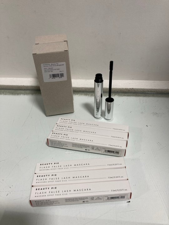 Lot 1415  
            Marchington SR13 - Parcel Delivery Only 

                
12 X BEAUTY PIE FLASH FALSE LASH MASCARAS IN COSMIC BLACK - COMBINED ORIGINAL RRP...