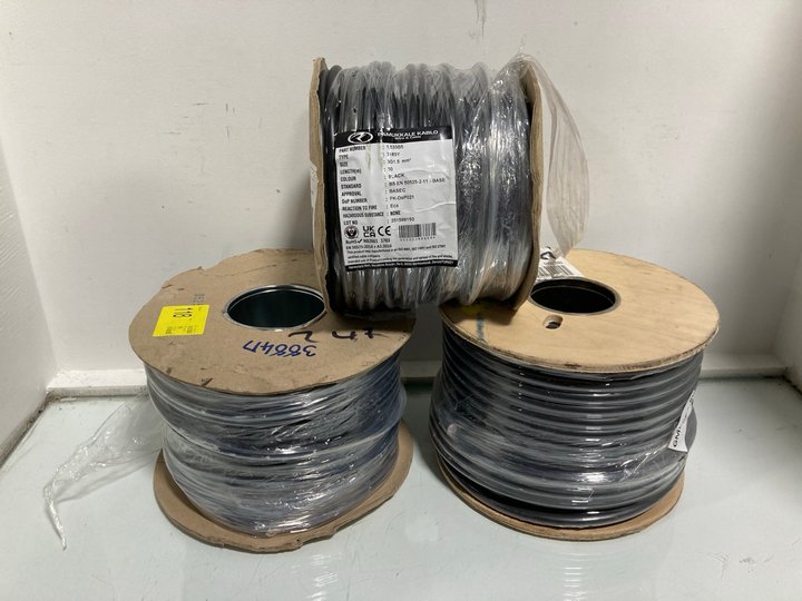 Lot 1419  
            Marchington SR13 - Parcel Delivery Only 

                
3 X ASSORTED BLACK CABLES TO INCLUDE PAMUKKALE KABLO 50M 3-CORE CABLE: LOCATION - A5