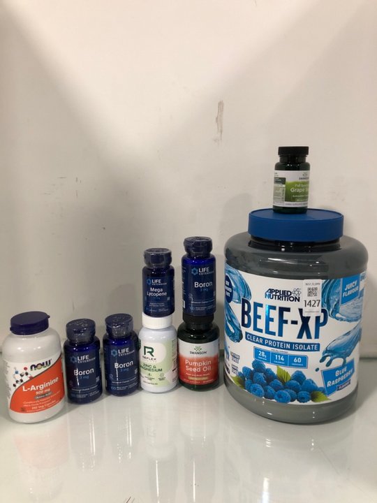 Lot 1427  
            Marchington SR13 - Parcel Delivery Only 

                
QTY OF ASSORTED HEALTH ITEMS TO INCLUDE REFLEX 100 PACK ZINC & MAGNESIUM CAPSULES...