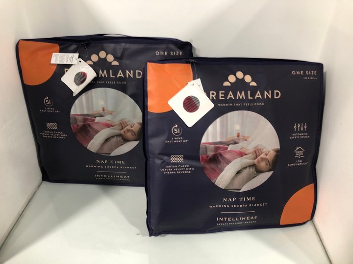 Lot 1438  
            Marchington SR13 - Parcel Delivery Only 

                
2 X DREAMLAND NAP TIME WARMING SHERPA BLANKETS - COMBINED ORIGINAL RRP £220: LOCA...