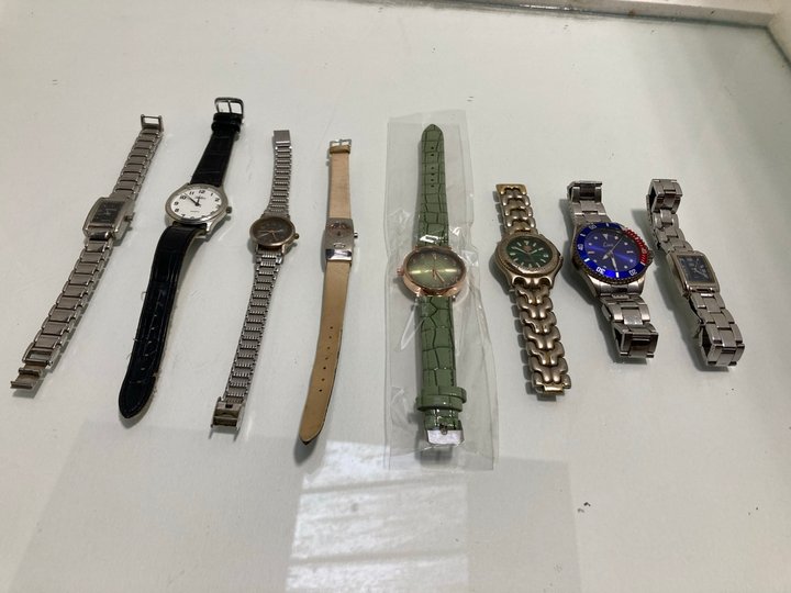 Lot 191  
            Marchington SR13 - Parcel Delivery Only 

                
8 X ASSORTED MENS AND LADIES WATCHES TO INCLUDE LIMIT MENS WATCH WITH STAINLESS S...
