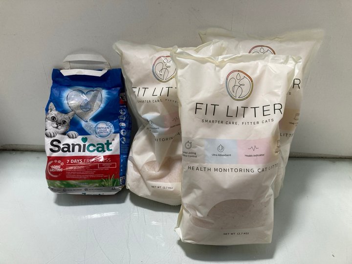 Lot 233  
            Marchington SR13 - Parcel Delivery Only 

                
4 X ASSORTED CAT LITTERS: LOCATION - C12