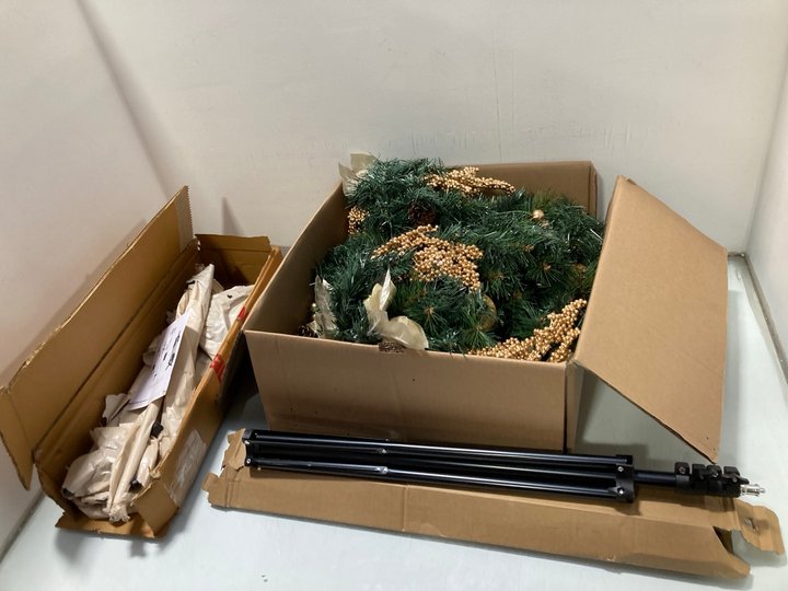 Lot 234  
            Marchington SR13 - Parcel Delivery Only 

                
3 X HOUSEHOLD ITEMS TO INCLUDE BEST ARTIFICIAL 12 FT GOLD DECORATED GARLAND: LOCA...