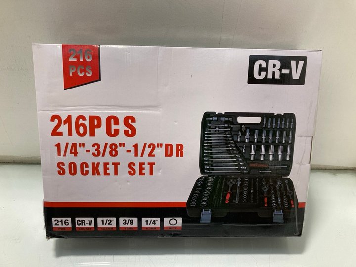 Lot 236  
            Marchington SR13 - Parcel Delivery Only 

                
CR-V 216PCS 1/4''-3/8''-1/2'' DR SOCKET SET: LOCATION - C12