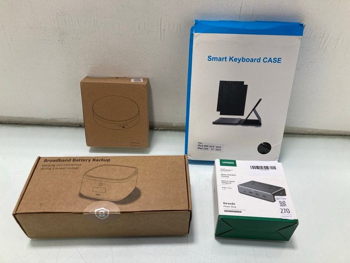 Lot 270  
            Marchington SR13 - Parcel Delivery Only 

                
4 X TECH ITEMS TO INCLUDE UGREEN NEXODE POWER STRIP: LOCATION - C10