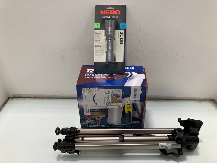 Lot 295  
            Marchington SR13 - Parcel Delivery Only 

                
4 X ASSORTED ITEMS TO INCLUDE 12 - IN - 1 STEAM CLEANER: LOCATION - C10