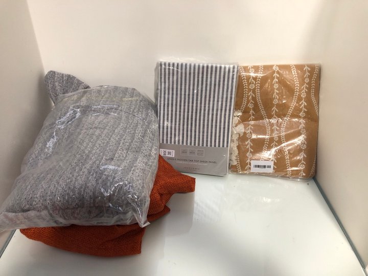 Lot 308  
            Marchington SR13 - Parcel Delivery Only 

                
4 X HOUSEHOLD ITEMS TO INCLUDE JOHN LEWIS & PARTNERS SINGLE HIDDEN TAB TOP SHEER ...