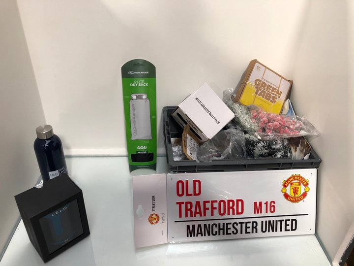 Lot 314  
            Marchington SR13 - Parcel Delivery Only 

                
QTY OF HOUSEHOLD ITEMS TO INCLUDE X-LITE DRY SACK: LOCATION - C9