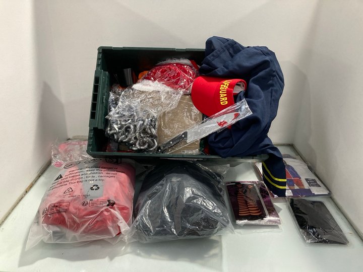 Lot 341  
            Marchington SR13 - Parcel Delivery Only 

                
QTY OF ASSORTED ADULT FANCY DRESS COSTUMES TO INCLUDE WICKED FUN LADIES RED/BLUE ...