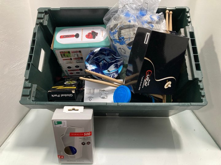 Lot 347  
            Marchington SR13 - Parcel Delivery Only 

                
QTY OF ASSORTED CHILDRENS SPORTS ITEMS TO INCLUDE DECATHLON KIPSTA VIRALTO 500 SH...