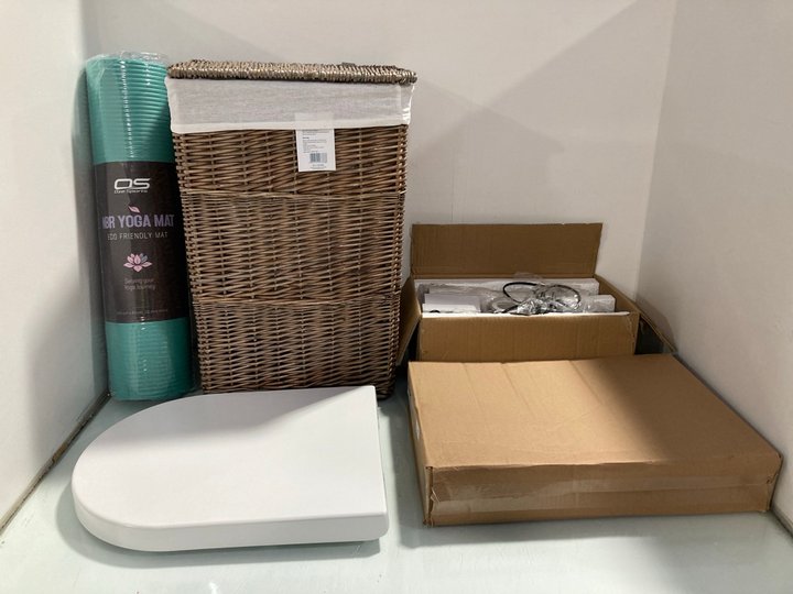 Lot 350  
            Marchington SR13 - Parcel Delivery Only 

                
QTY OF ASSORTED HOUSEHOLD ITEMS TO INCLUDE WICKER LAUNDRY BASKET IN NATURAL: LOCA...