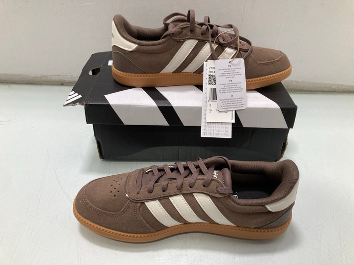 Lot 439  
            Marchington SR13 - Parcel Delivery Only 

                
ADIDAS BREAKNET SLEEK TRAINERS IN BROWN - SIZE UK 6: LOCATION - C3