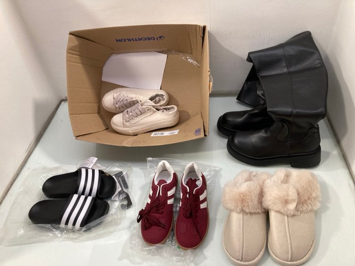 Lot 446  
            Marchington SR13 - Parcel Delivery Only 

                
QTY OF ASSORTED WOMENS FOOTWEAR IN VARIOUS SIZES TO INCLUDE FLEECE LINED SLIPPERS...
