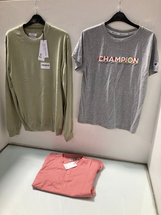 Lot 480  
            Marchington SR13 - Parcel Delivery Only 

                
3 X ASSORTED CLOTHING IN VARIOUS SIZES TO INCLUDE KEYSTONE REN 0-NECK SWEATER IN ...