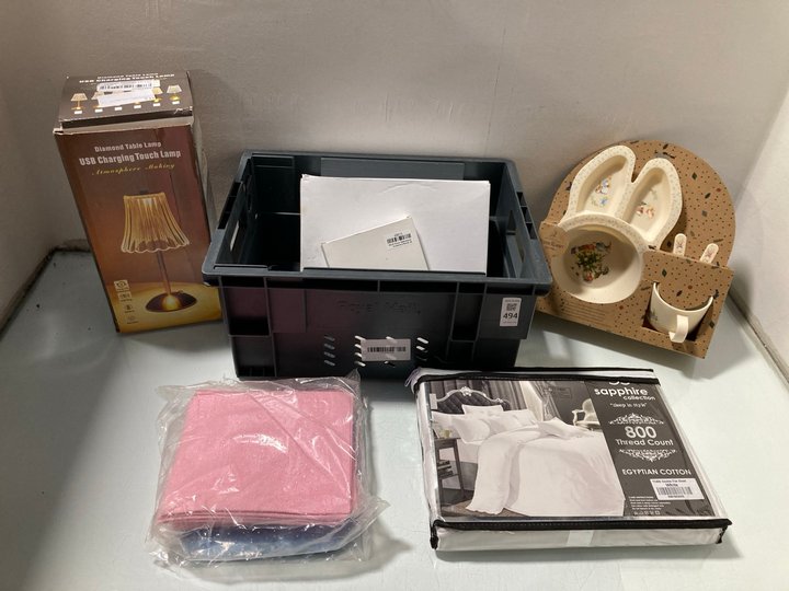 Lot 494  
            Marchington SR13 - Parcel Delivery Only 

                
QTY OF HOUSEHOLD ITEMS TO INCLUDE DIAMOND USB CHARGING TABLE TOUCH LAMP: LOCATION...