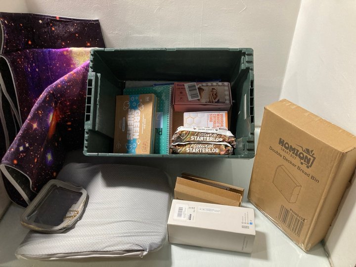 Lot 497  
            Marchington SR13 - Parcel Delivery Only 

                
QTY OF HOUSEHOLD ITEMS TO INCLUDE DOUBLE DECKER BREAD BIN: LOCATION - B1