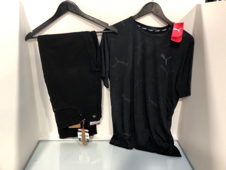 Lot 543  
            Marchington SR13 - Parcel Delivery Only 

                
U.S POLO ASSASSIN MENS DENIM JEANS IN BLACK WASH - SIZE UK 32R TO INCLUDE PUMA DR...