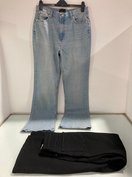 Lot 557  
            Marchington SR13 - Parcel Delivery Only 

                
ZARA WIDE LEG DENIM JEANS IN BLACK - SIZE UK 38W TO INCLUDE ASOS REGULAR FIT DENI...