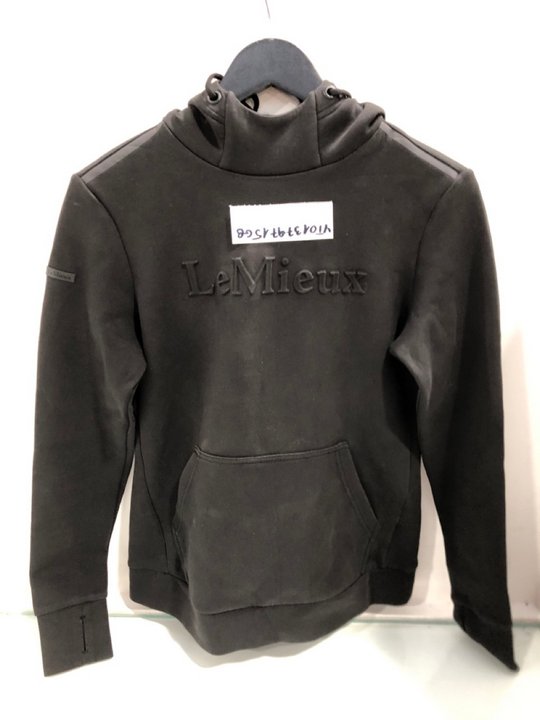 Lot 559  
            Marchington SR13 - Parcel Delivery Only 

                
LE MIEUX WOMENS L/S HOODIE IN BLACK - SIZE UK 10: LOCATION - B4