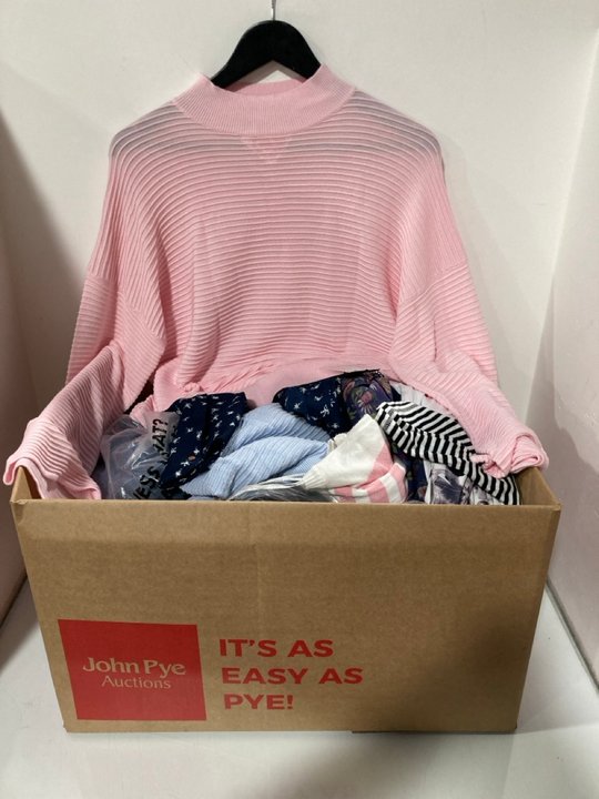 Lot 581  
            Marchington SR13 - Parcel Delivery Only 

                
QTY OF ASSORTED WOMENS CLOTHING IN VARIOUS SIZES TO INCLUDE AX PARIS SIDE SHIRT M...