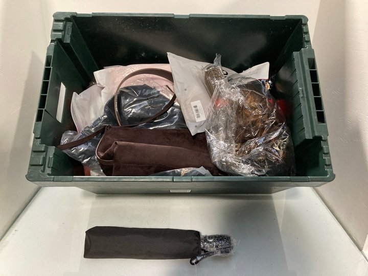 Lot 606  
            Marchington SR13 - Parcel Delivery Only 

                
QTY OF ASSORTED ITEMS / APPAREL TO INCLUDE FARE BLACK UMBRELLA: LOCATION - B6