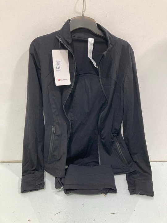 Lot 633  
            Marchington SR13 - Parcel Delivery Only 

                
LULULEMON DEFINE WOMENS JACKET IN BLACK- SIZE TO INCLUDE LULULEMON YOGA PANTS IN ...